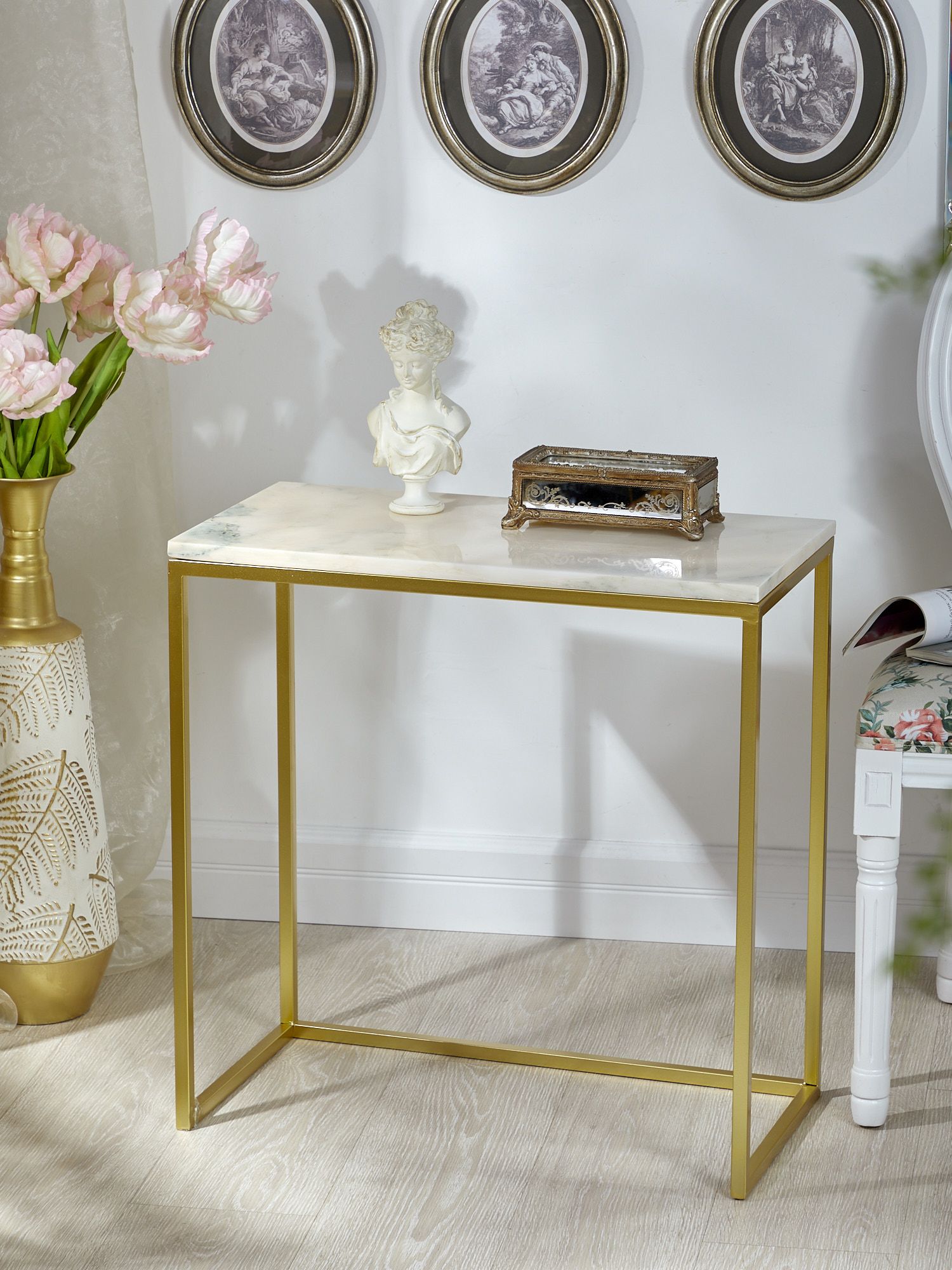 Столик приставной с белым мрамором Glasar 54-022