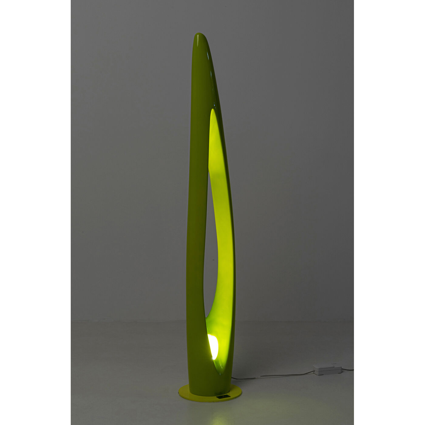 Светильник напольный  KARE x Karim Rashid Flow Flame Green 132cm KARE 57748