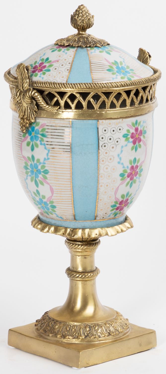 Ваза с крышкой Glasar J629C/HLD0956