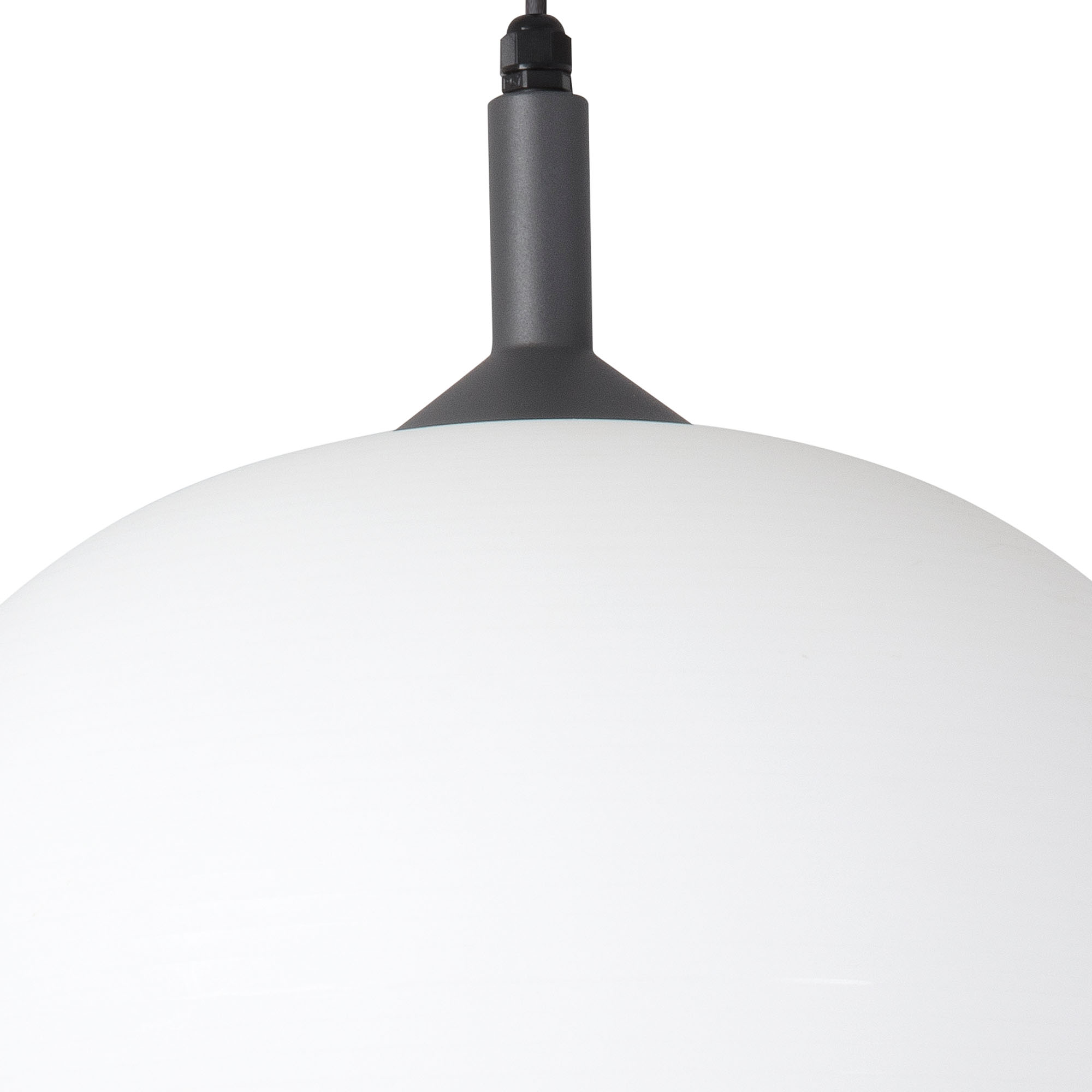 Люстра уличная Saigon R45 белый CONO Faro