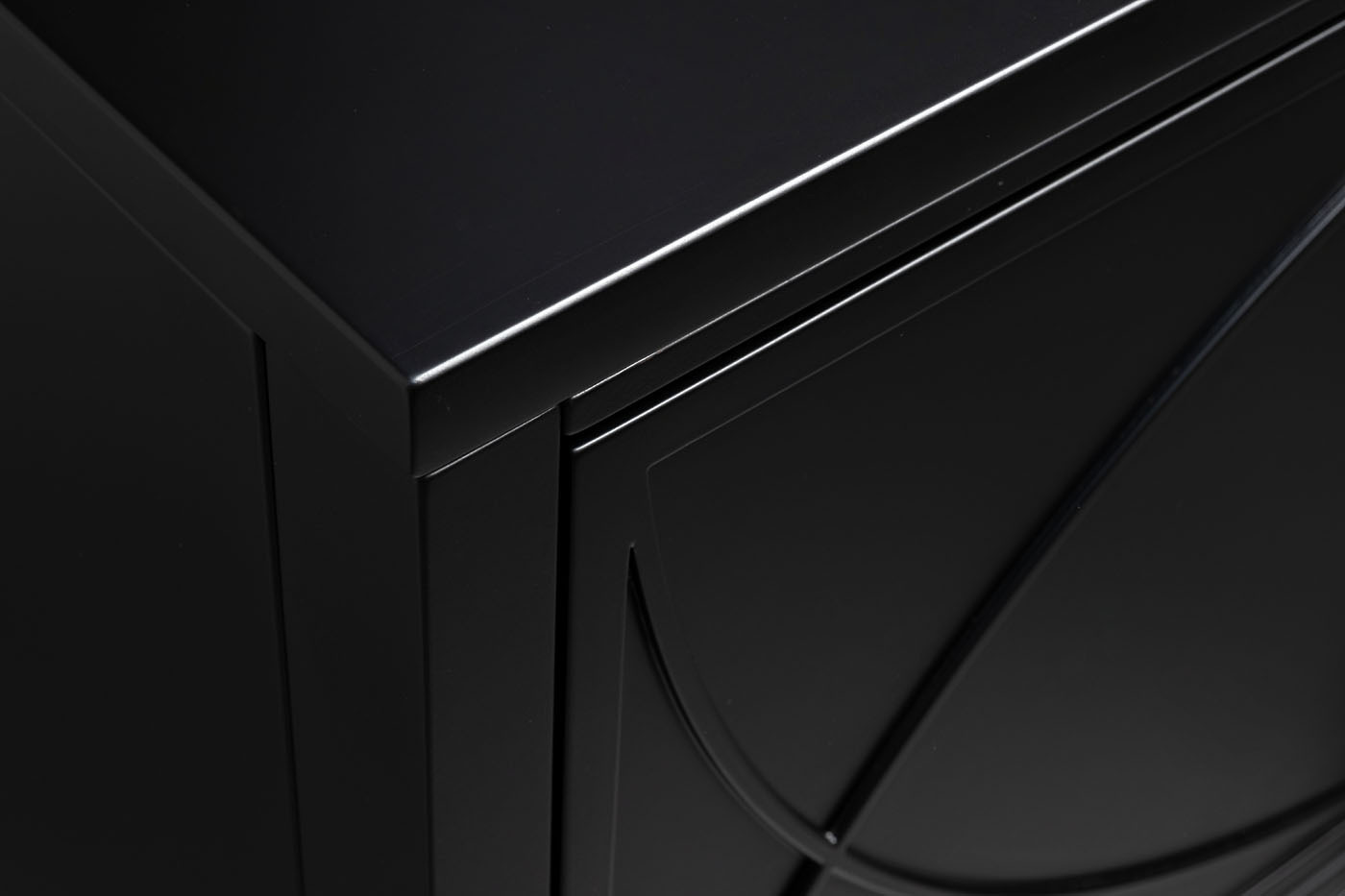 Комод черный с ящиками Garda Decor 98BP-GD01KOMD-CHERN