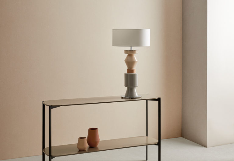 Настольная лампа Kitta Ponn хромированный металл, белый абажур 801011/41 Aromas del Campo