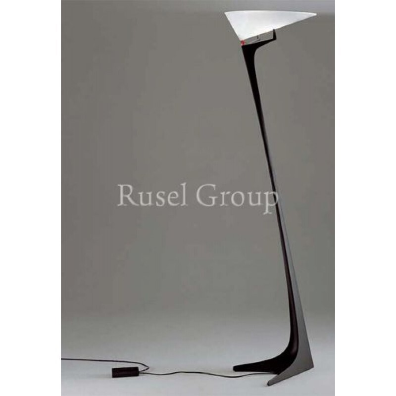 Напольный светильник Artemide MONTJUIC