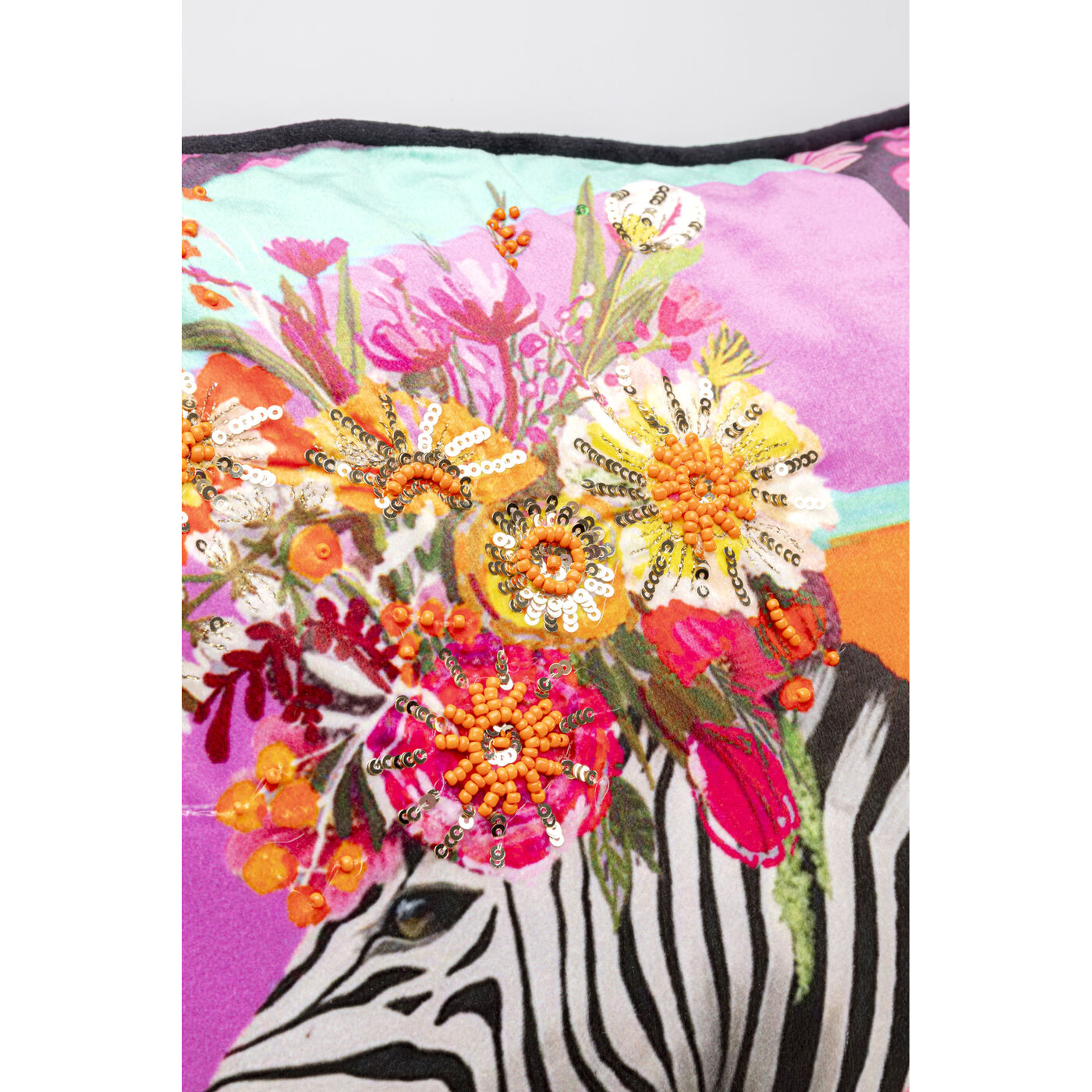 Подушка Fantasy Zebra 45x45cm KARE 57745