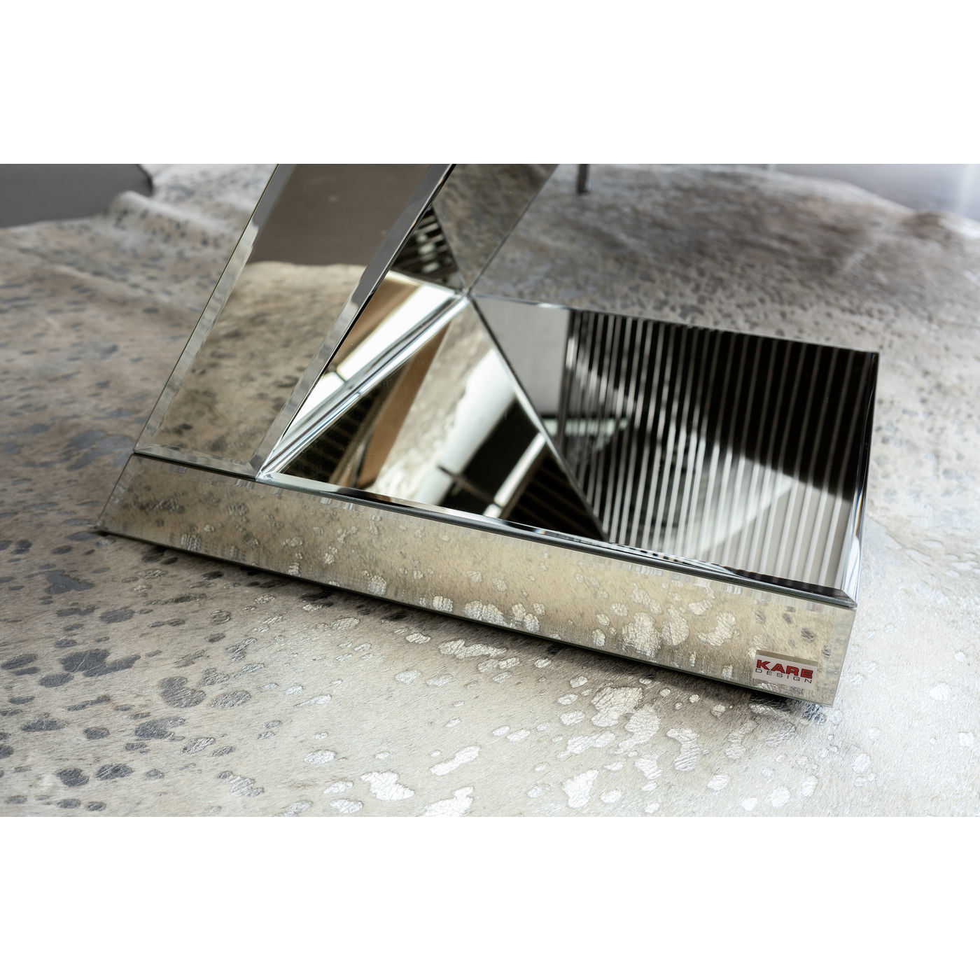 Столик приставной Luxury 84155 KARE