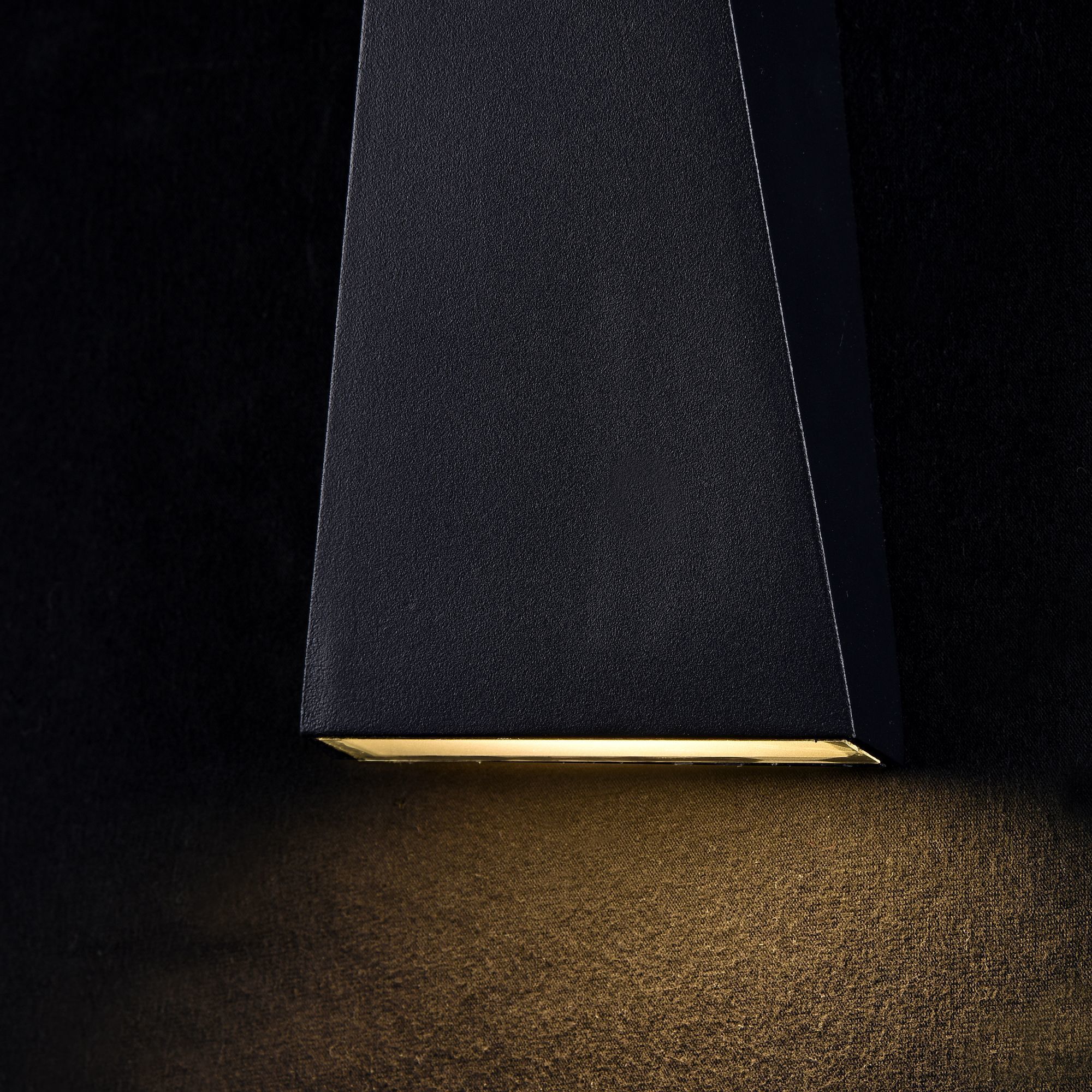 Бра Maytoni O580WL-L6B