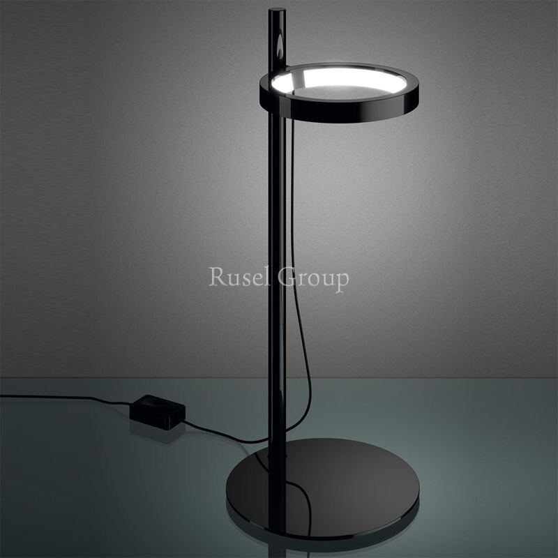 Настольная лампа Artemide IPPARCO