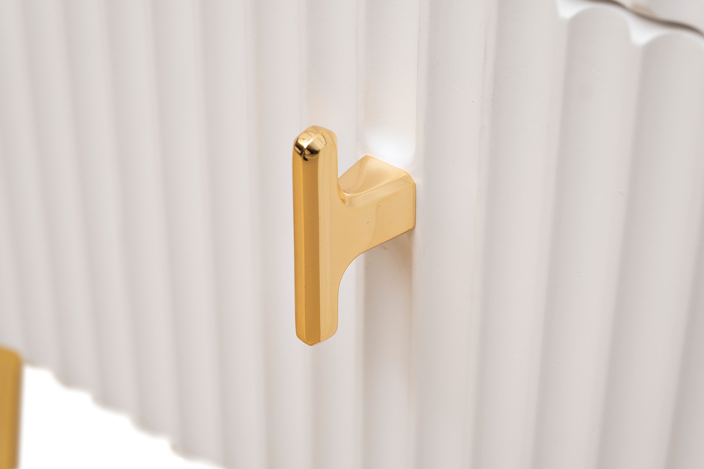 Тумбочка прикроватная Doria белая Garda Decor GD-00003