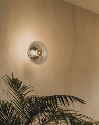 Настенный светильник Vitree злотой металл/прозрачный плафон Aromas del Campo