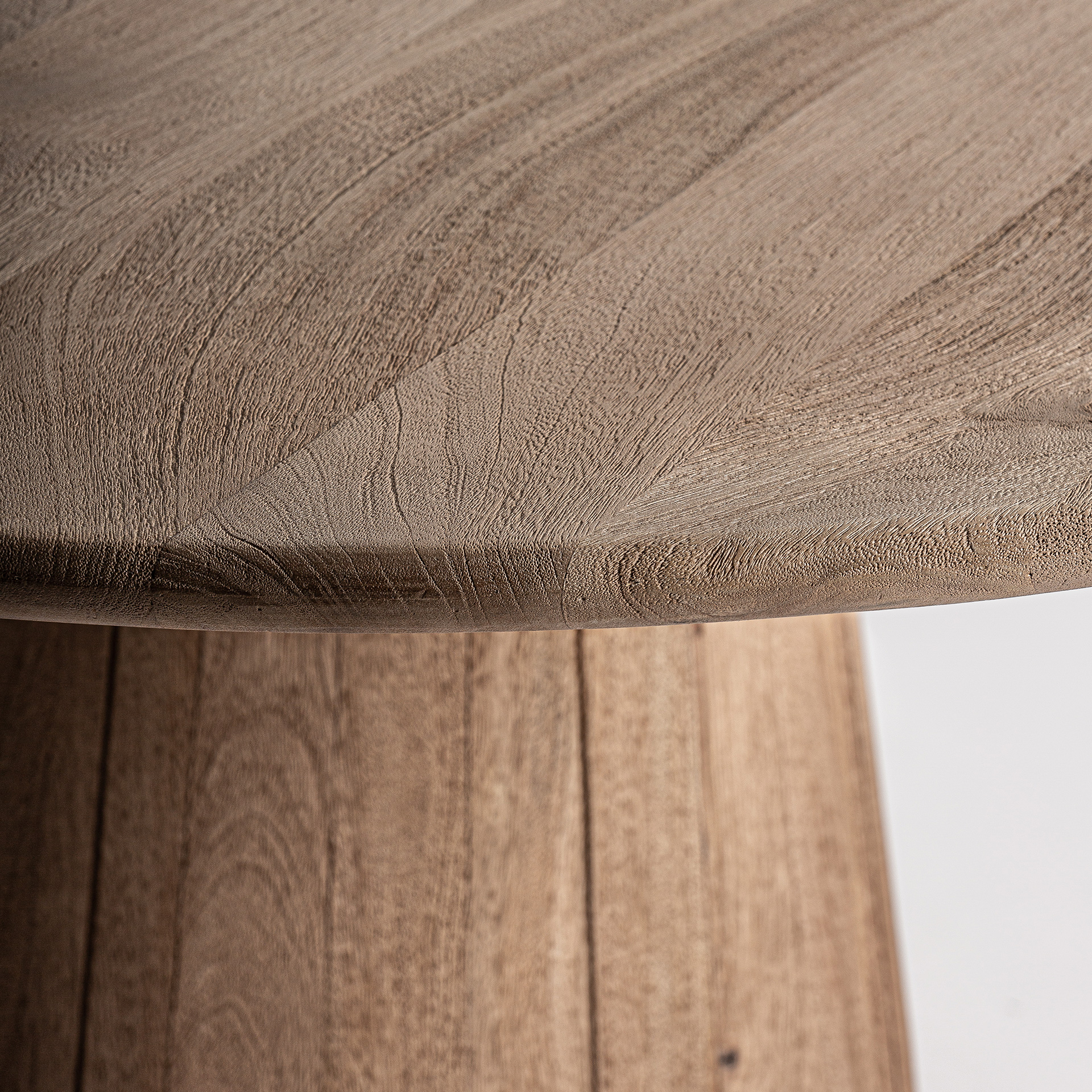 Круглый обеденный стол JACQUARD Vical