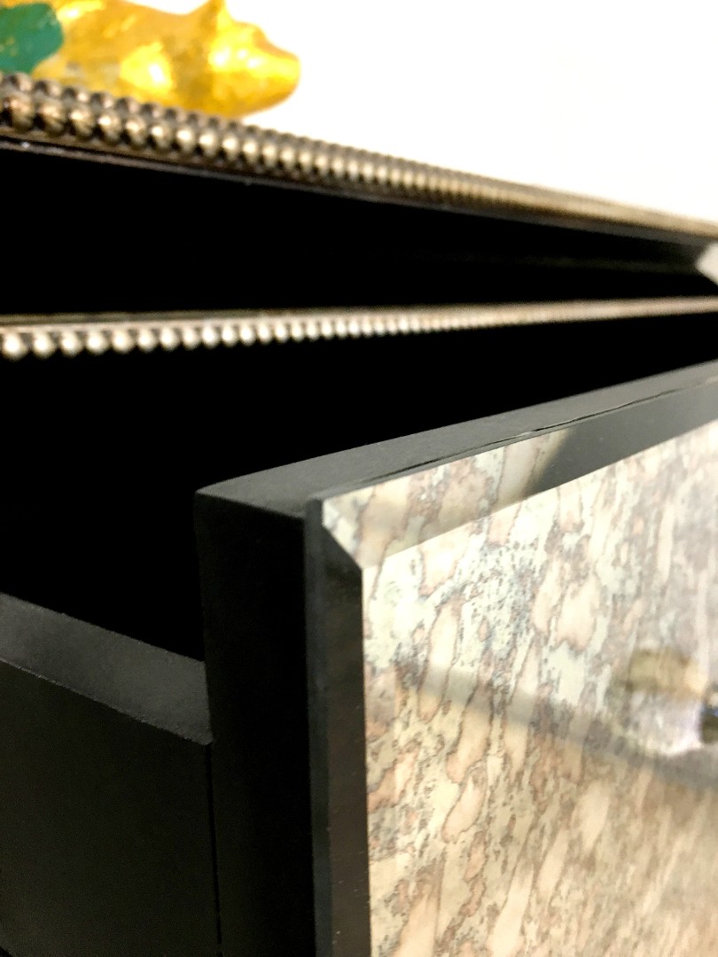 Зеркальный комод BountyHome Hugo mv167