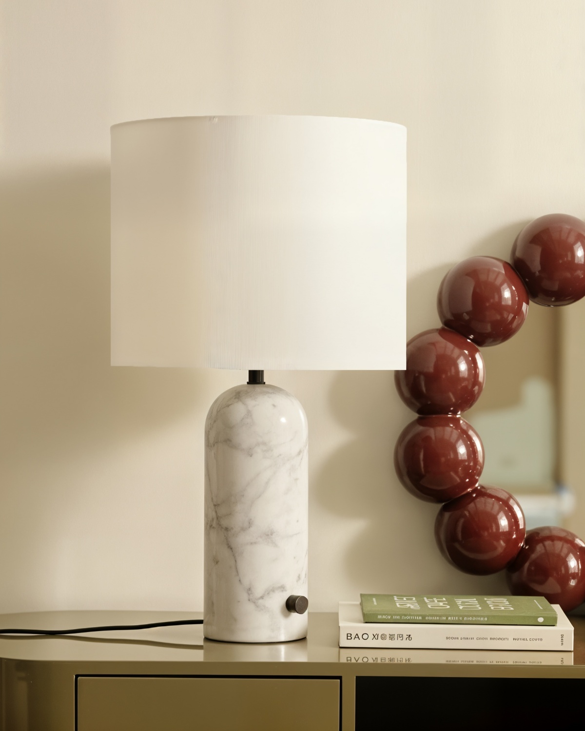 Настольная лампа Эдвин из белого мрамора с белым абажуром Louvre Home LTL184134MGI