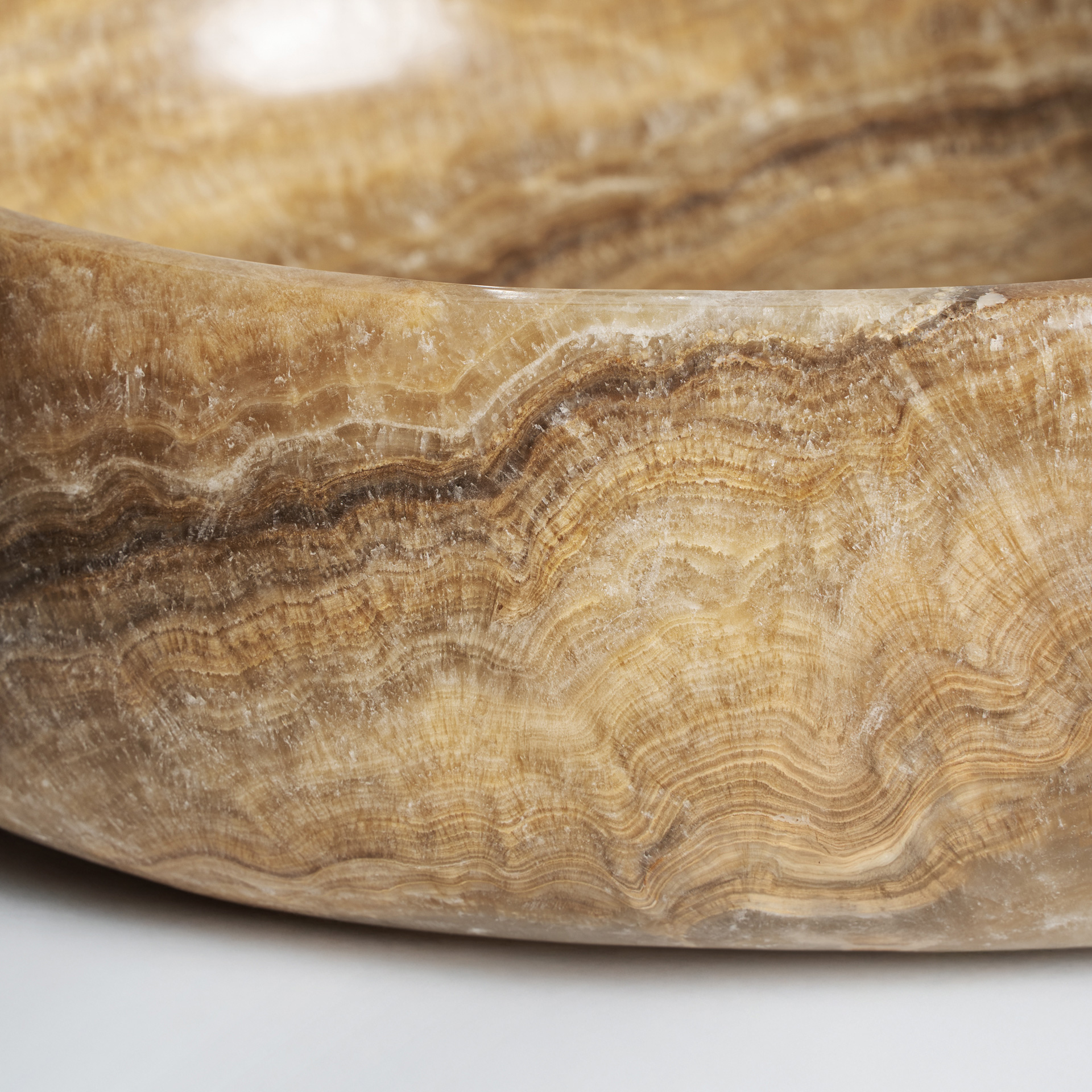 Раковина Magland Vical