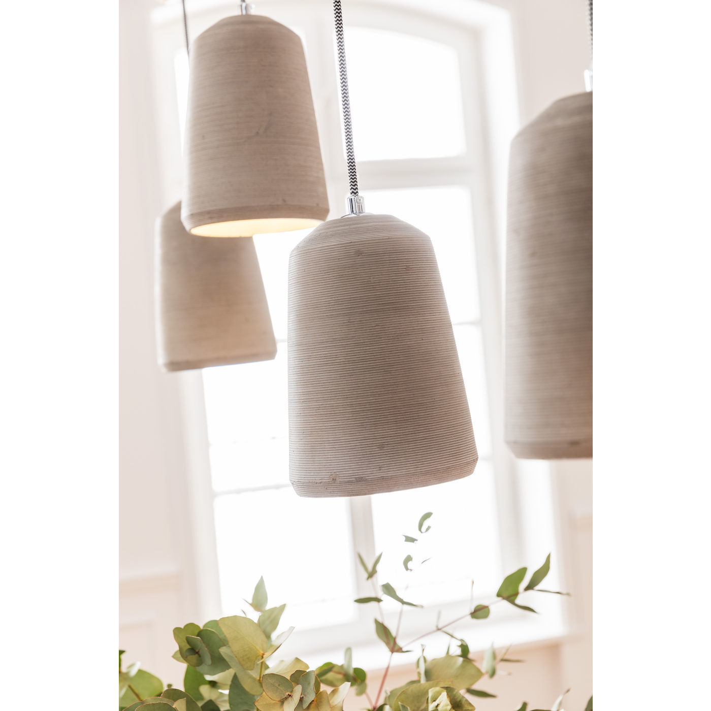 Люстра для столовой Concrete 61917 KARE