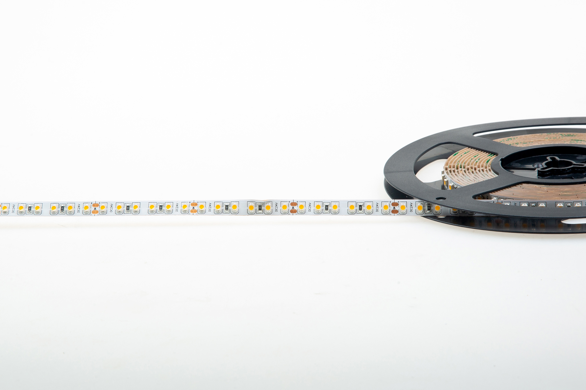 Светодиодная лента Donolux DN18381WWRA85