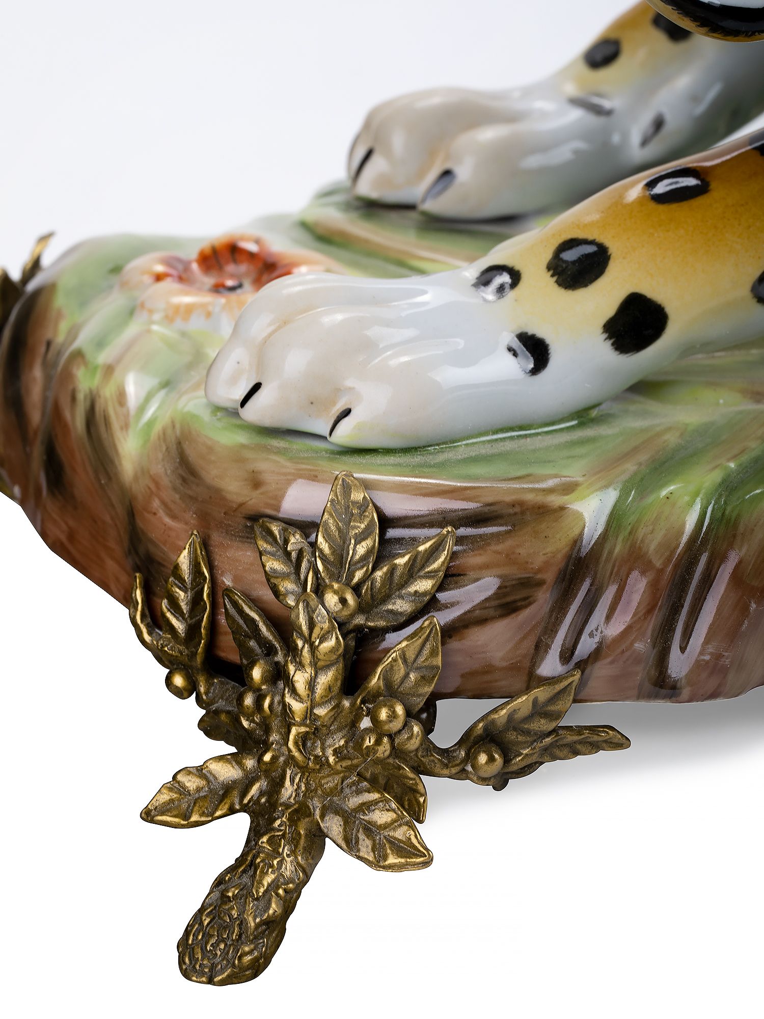 Фигурка Леопард Glasar 31G2622/F1365H/HFX2148