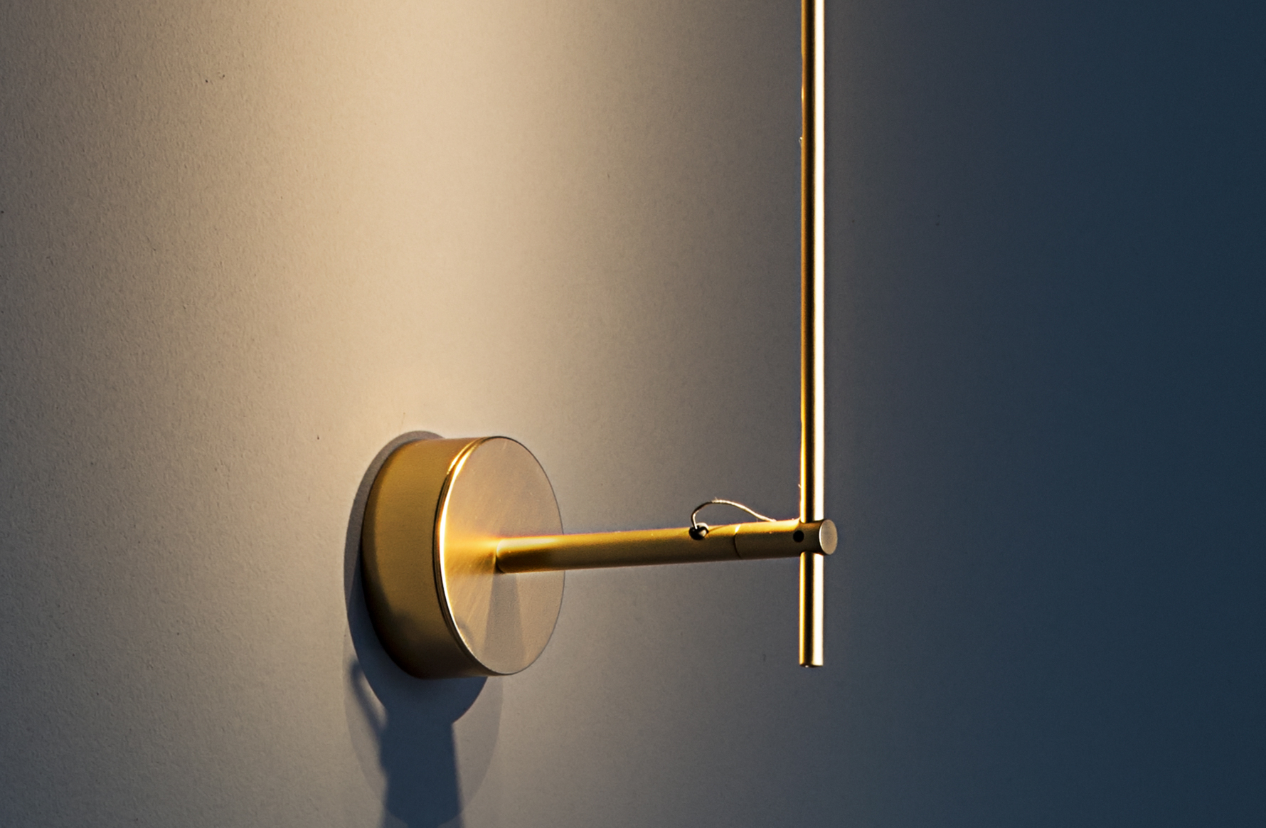 Настенный/Потолочный светильник Catellani & Smith Light stick V nickel Настенный/Потолочный светильник Catellani & Smith Light stick V nickel