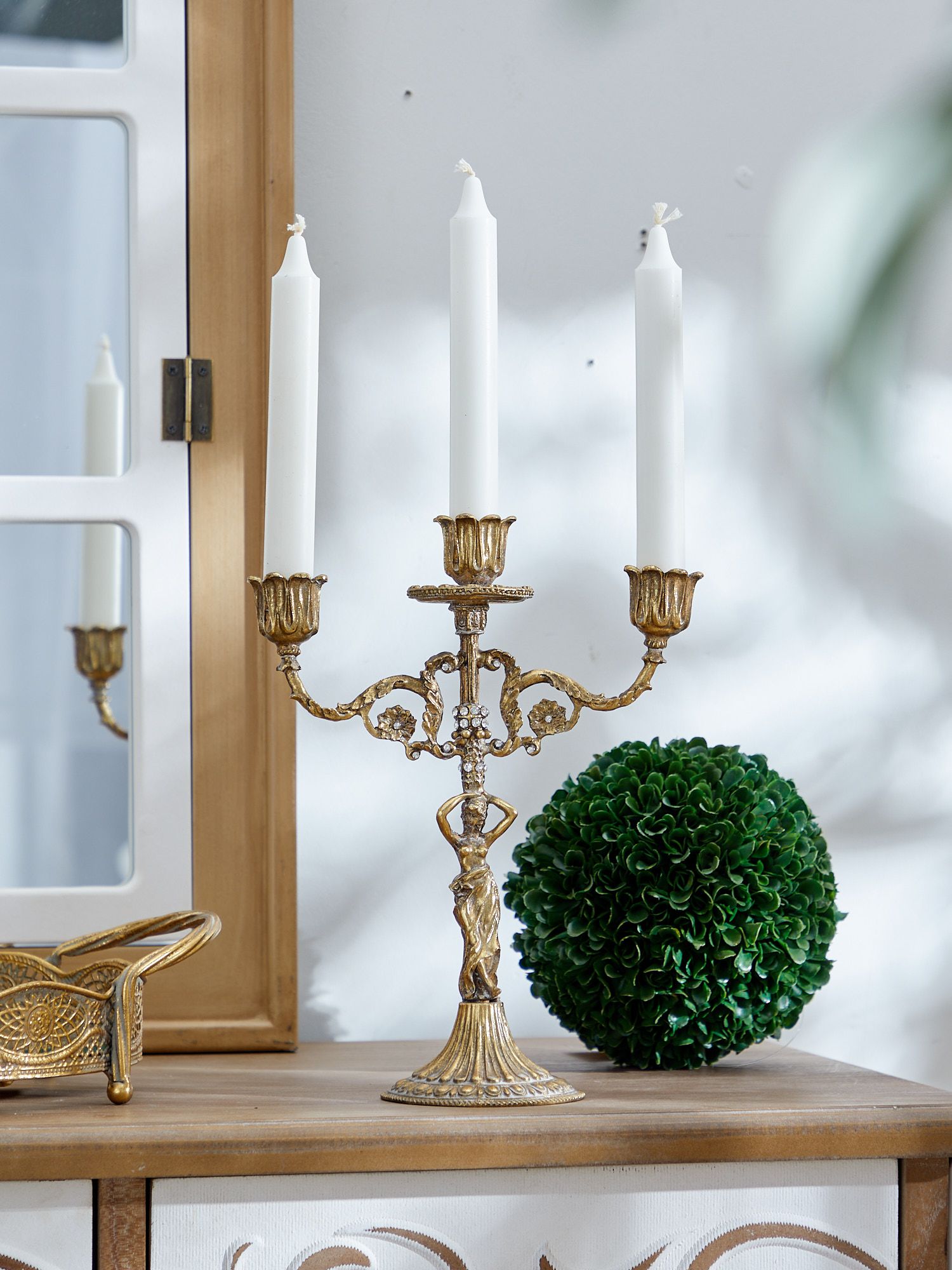 Подсвечник с девушкой Glasar 57-277