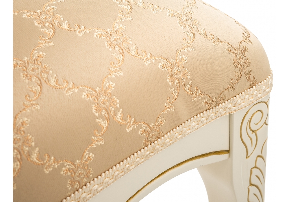 Стул деревянный Woodville Лауро слоновая кость с золотой патиной / бежевый 371810