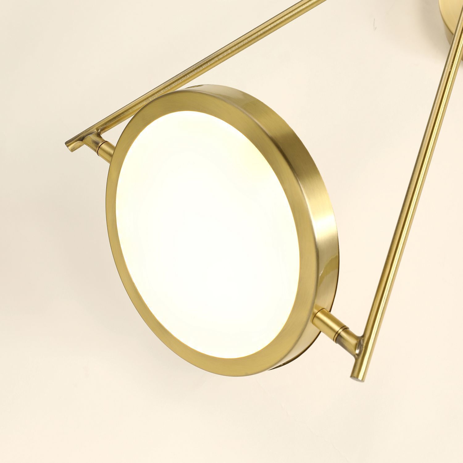 Настенный светильник Favourite 2776-1W