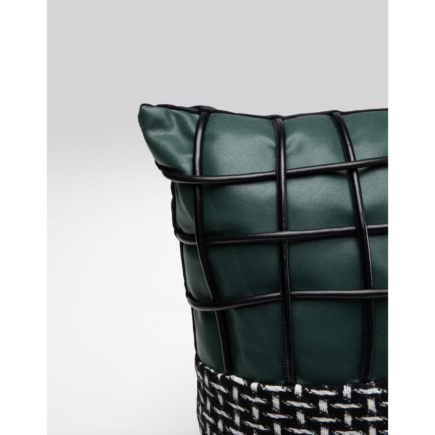 Подушка Ella Duo 45x45 см KARE 56330