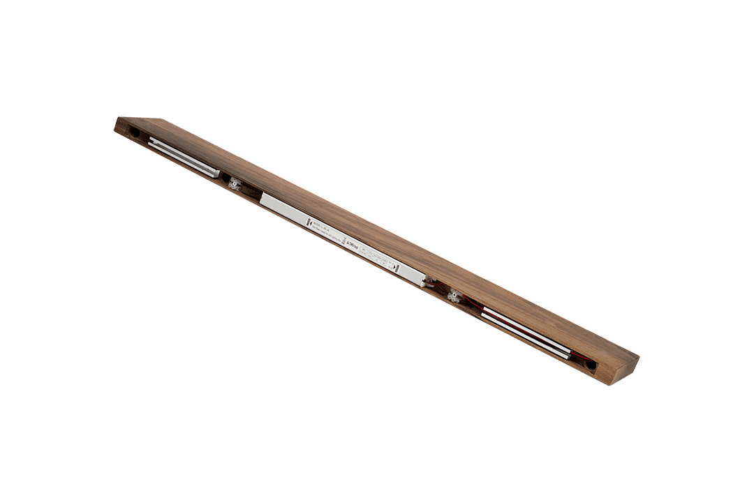 Светильник из массива (орех американский) Lumker W20-OREHAM-80-10