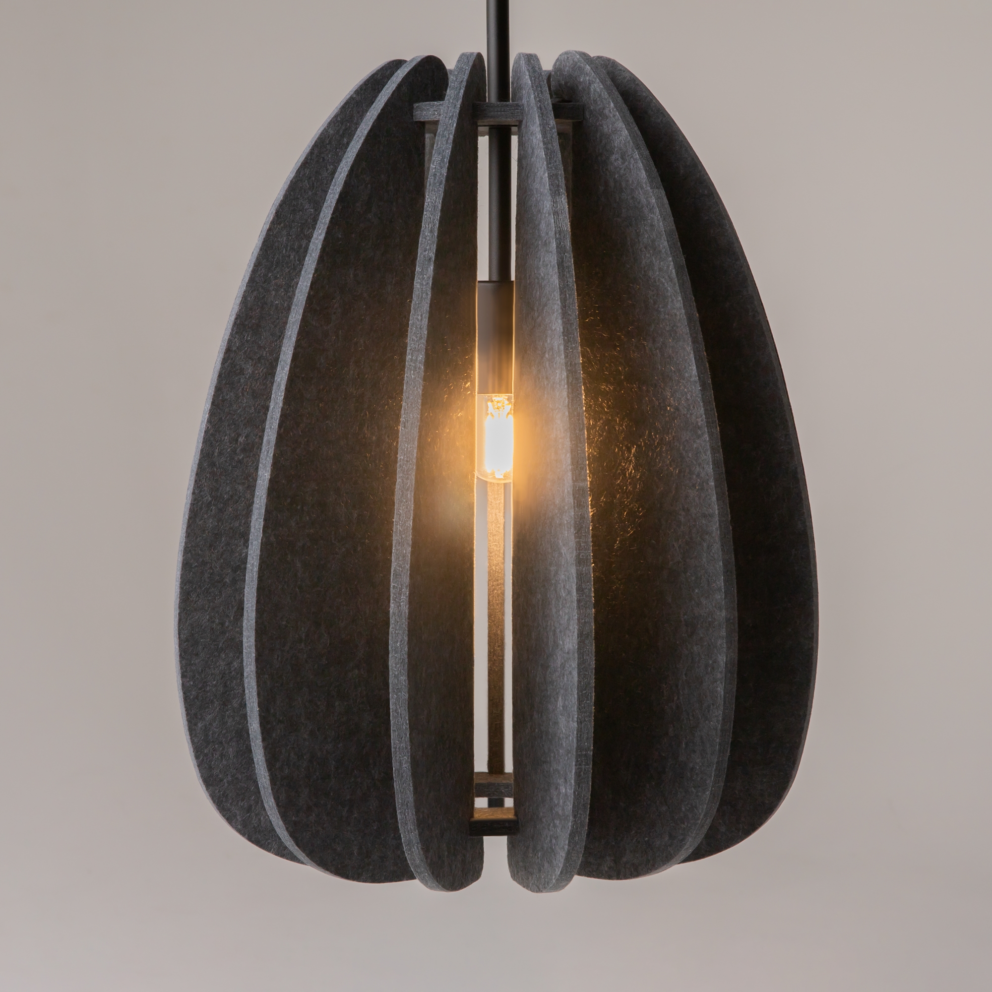 Подвесной светильник Maytoni MOD398PL-01GR