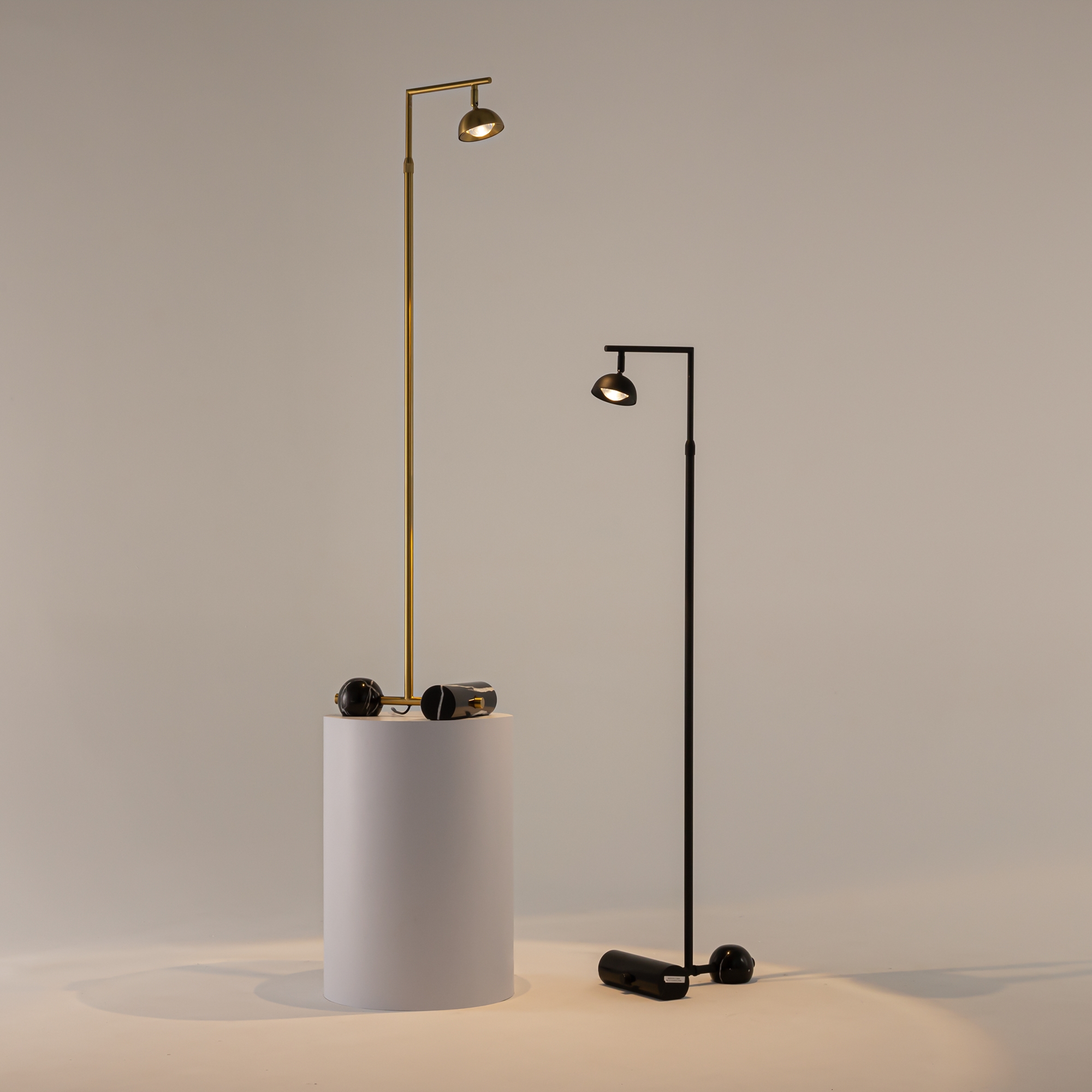 Напольный светильник (торшер) Maytoni MOD372FL-L10B3K