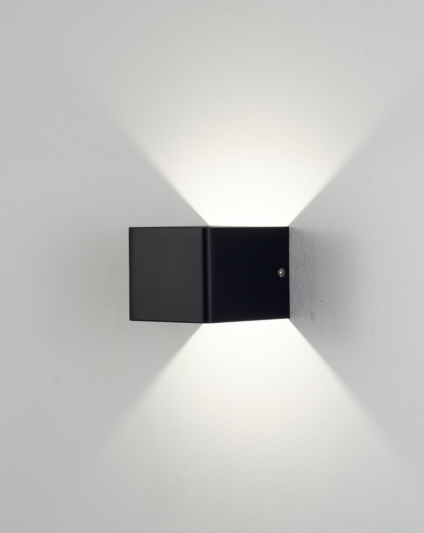 Светодиодный настенный светильник Moderli V1871-WL Slim LED*5W
