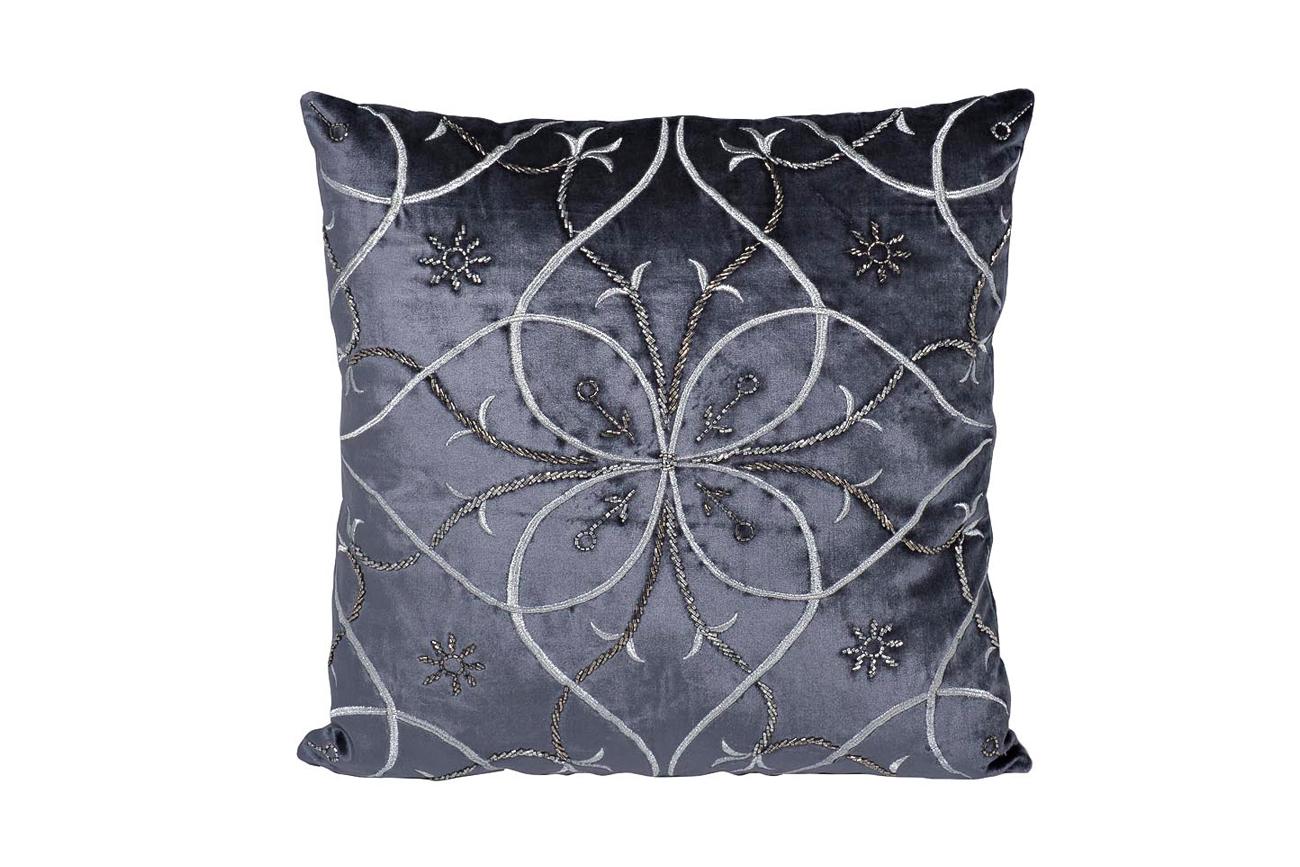 Подушка декоративная с вышивкой "Узор" синяя Garda Decor 70SW-28070