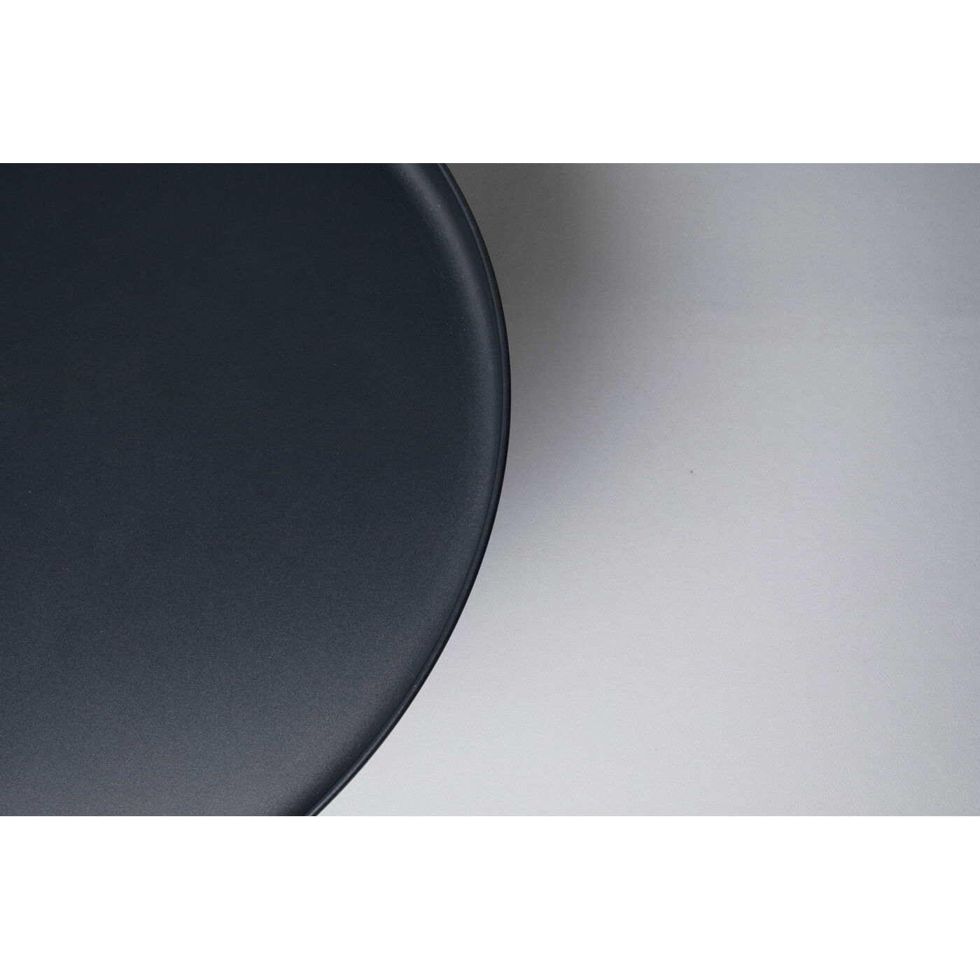 Стол приставной Bottiglia Smoke Ø 60 см KARE 87470