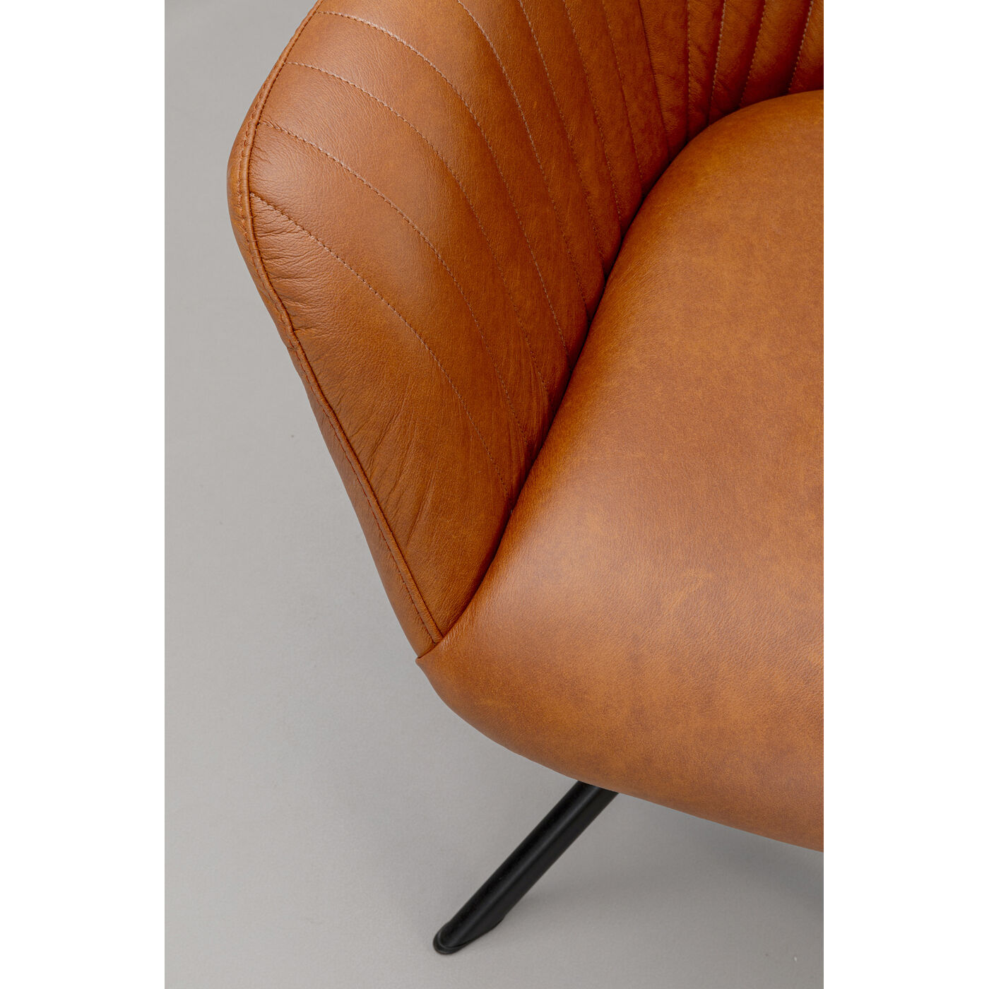 Кресло вращающееся Calvin KARE 70445