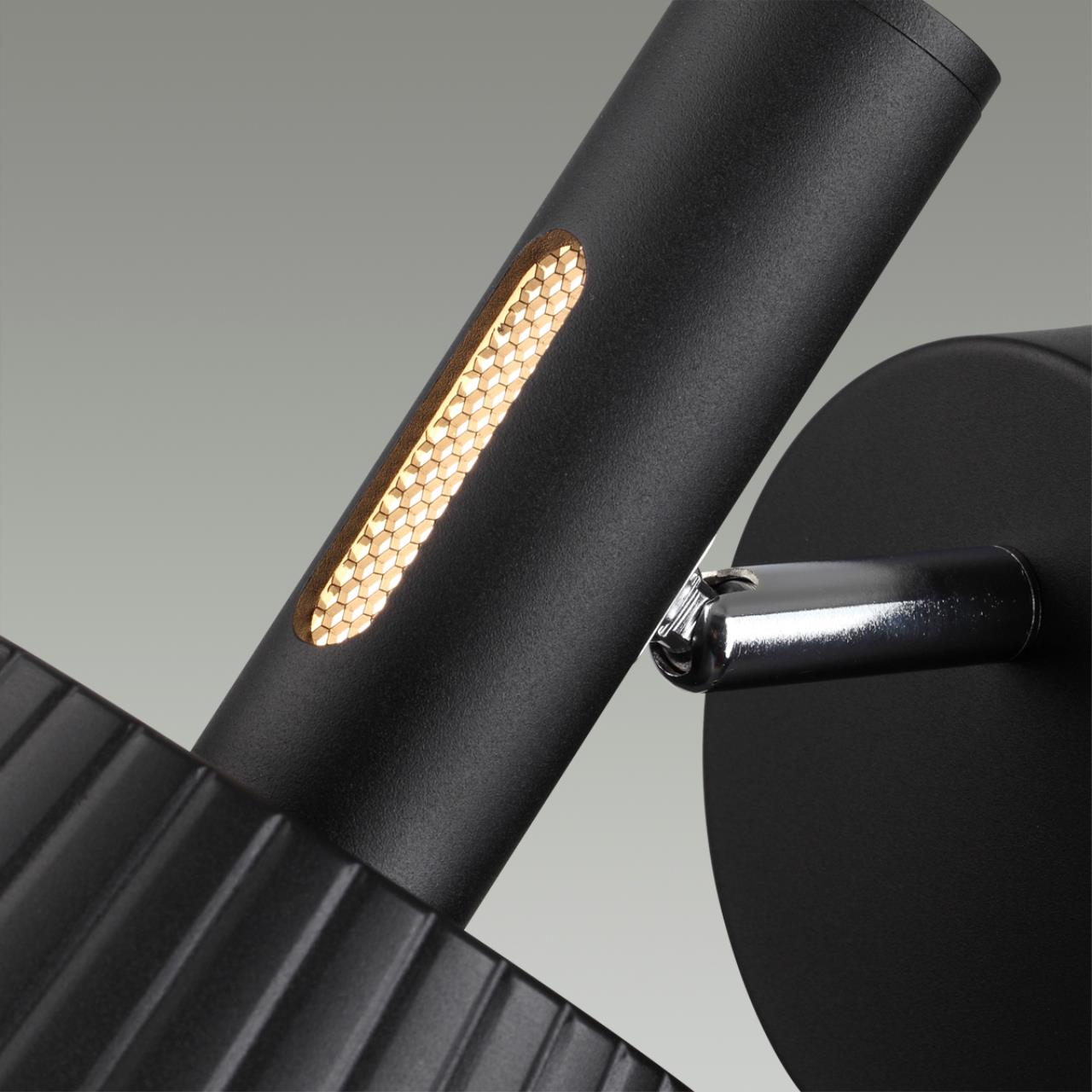 Настенный светильник Odeon Light 6643/7WL