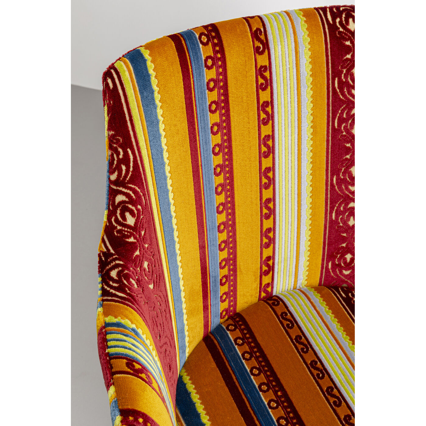 Кресло вращающееся Lady Loco Very British KARE 70417