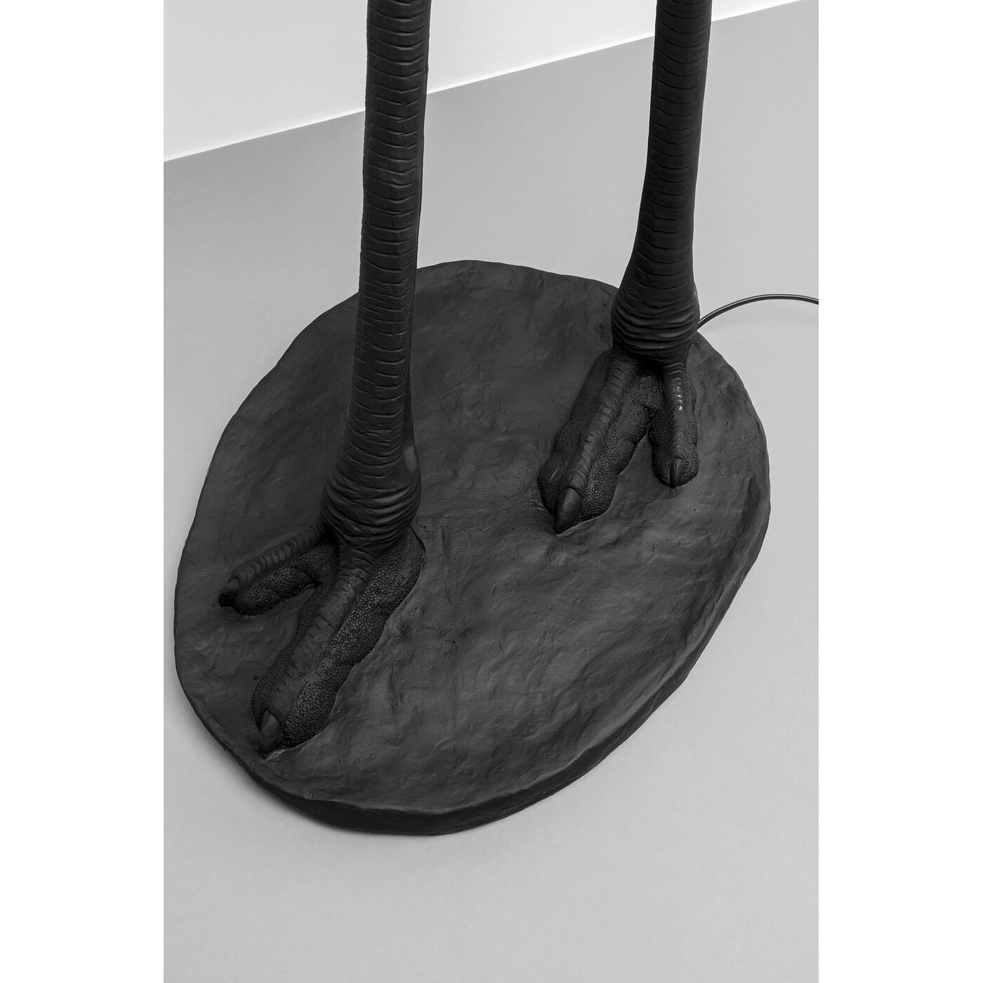 Светильник напольный Animal Ostrich 147cm KARE 57259