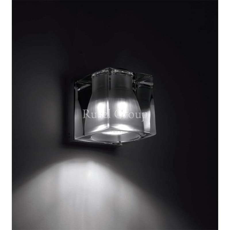 Настенно-потолочный светильник Fabbian Cubetto Crystal Glass D28 G04 00