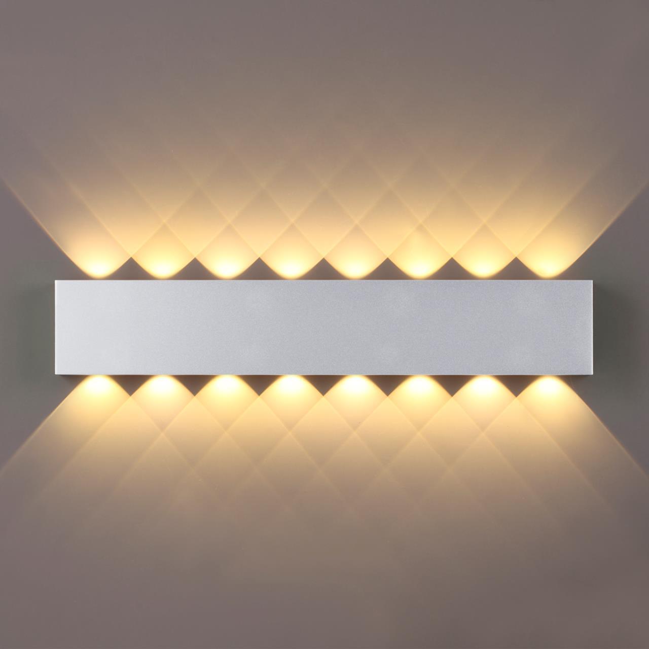 Настенный светильник Odeon Light 4217/16WL