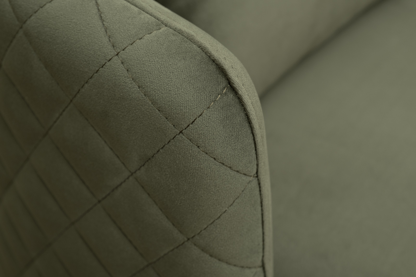 Кресло Verona вращающееся, велюр т.зеленый Colt1011-TZEL/бронза 70*77*80 Garda Decor VERONA-Colt1011-Bronza