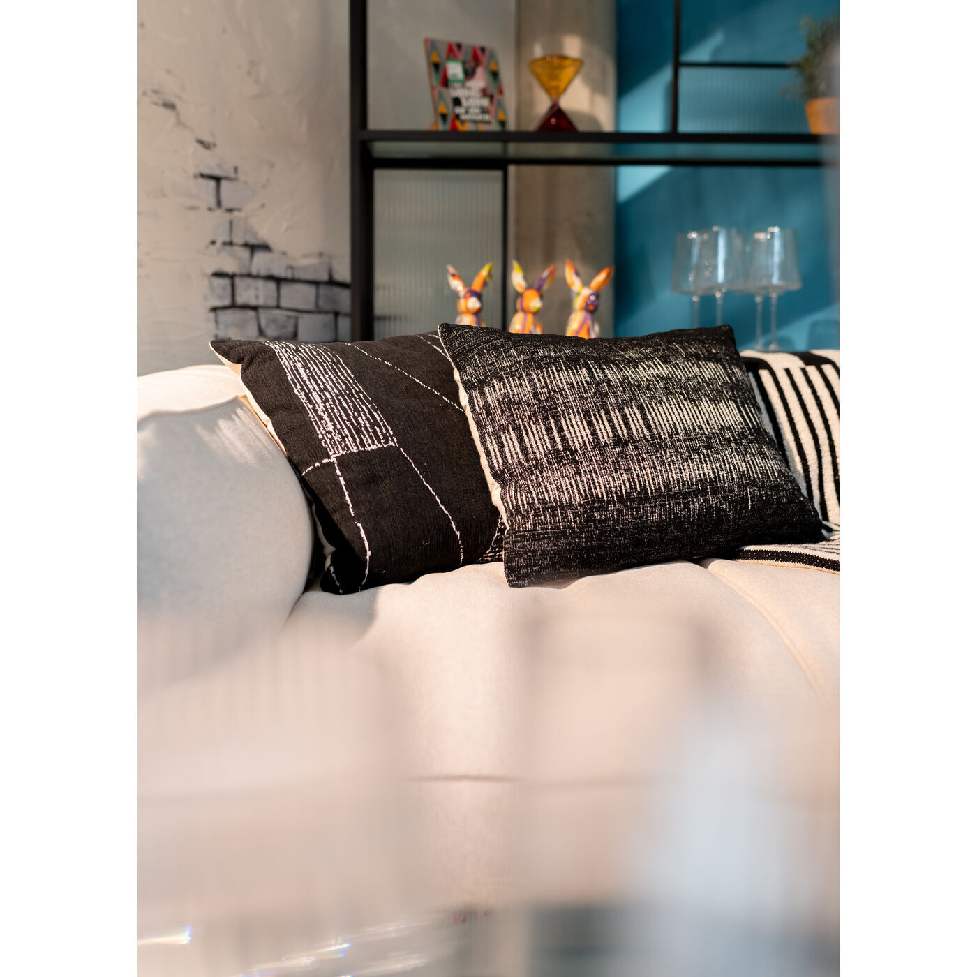 Подушка KARE Shadow 54687