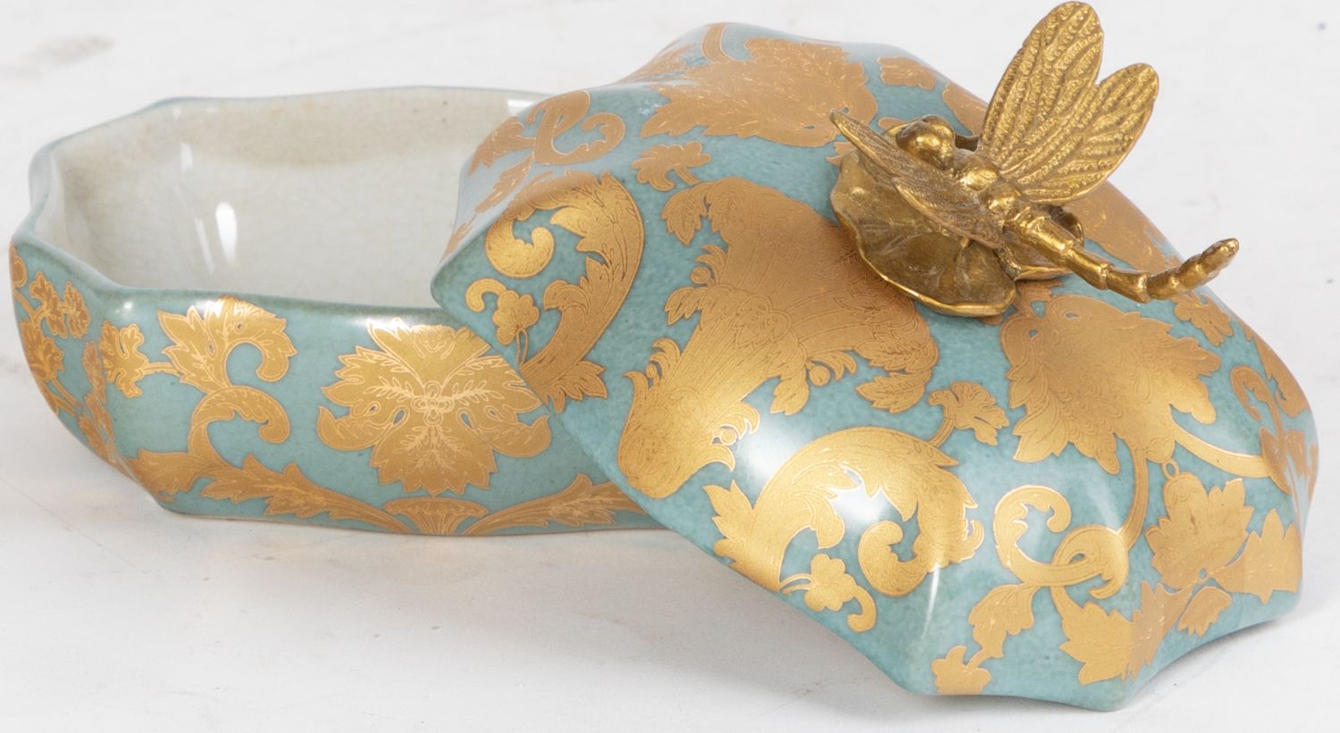 Шкатулка со стрекозой Glasar 31G2005/B344C/NB4199