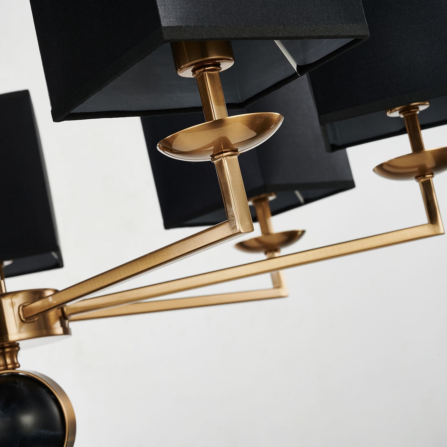 Люстра Favourite 2822-7P