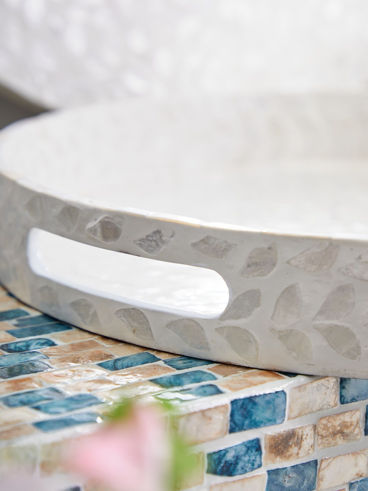 Поднос декоративный с отделкой раковинами устриц Glasar 67-026/1