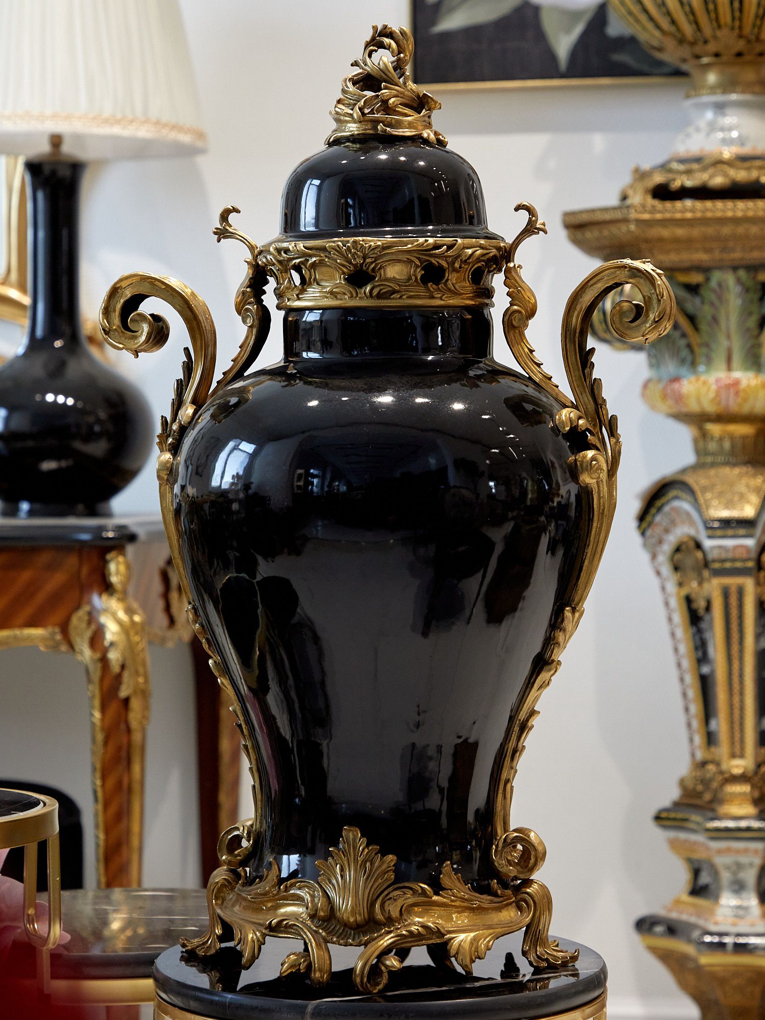 Ваза с крышкой Glasar J633C/U1