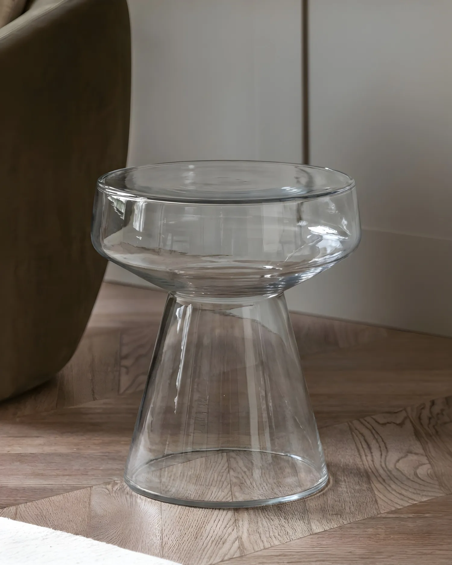 Прозрачный приставной столик Флумс Louvre Home P3118XF