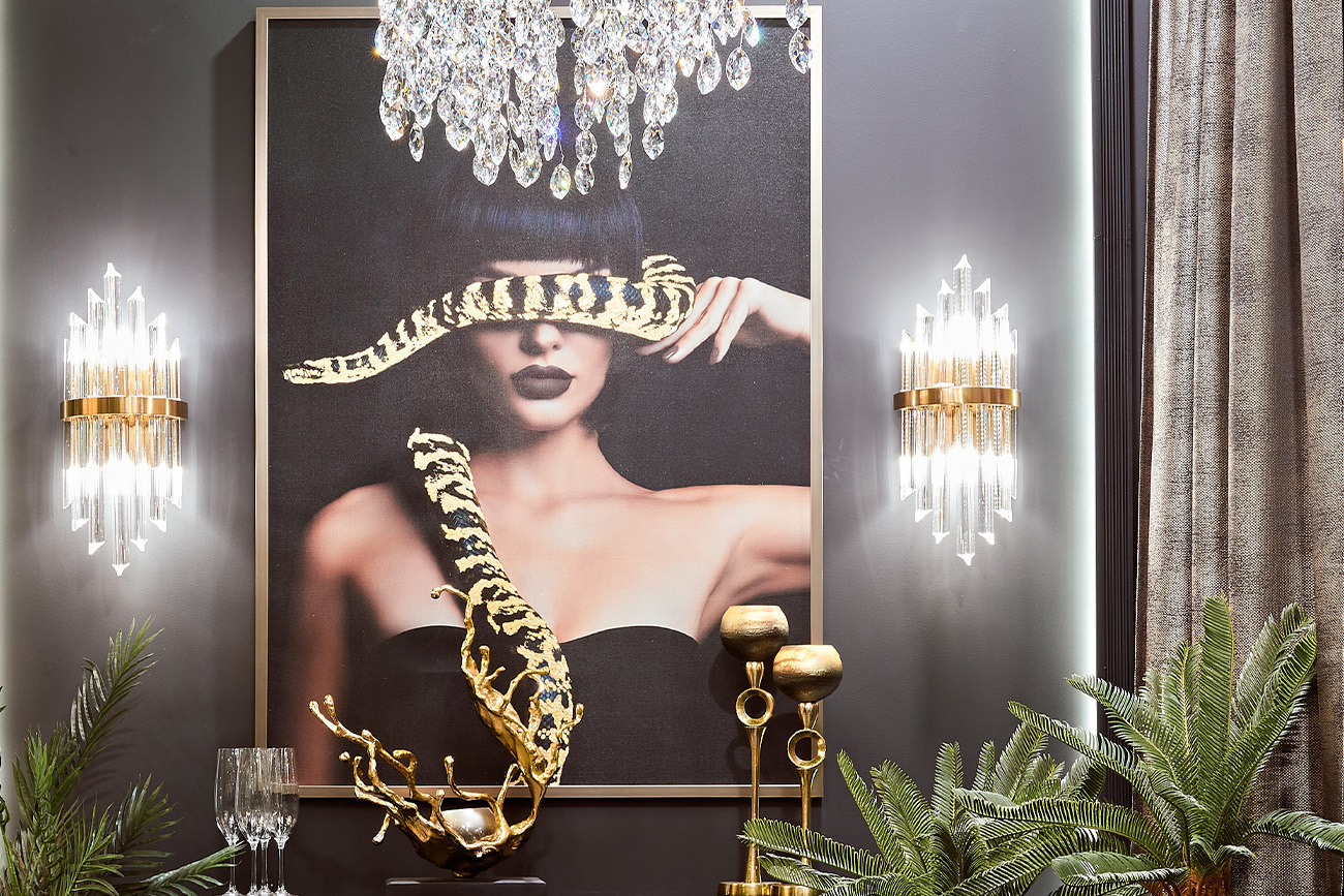 Холст Девушка со змеей в багете латунь Garda Decor 89VOR-GIRL/SNAKE-1