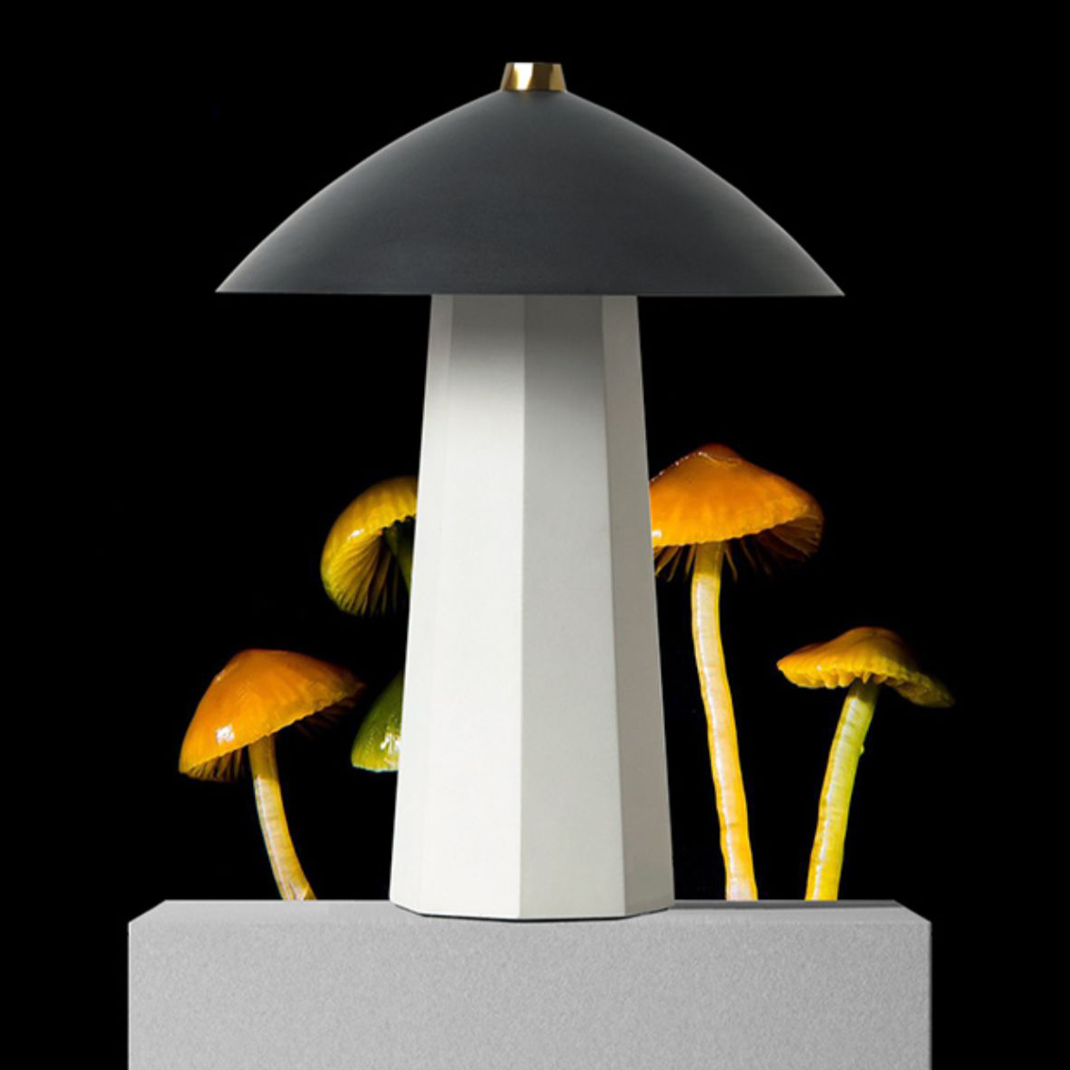 Настольная лампа ROMAR White by ImperiumLoft