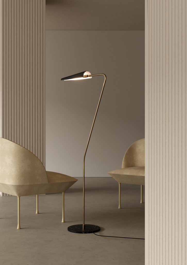 Торшер Bion золотой с черным абажуром Aromas del Campo