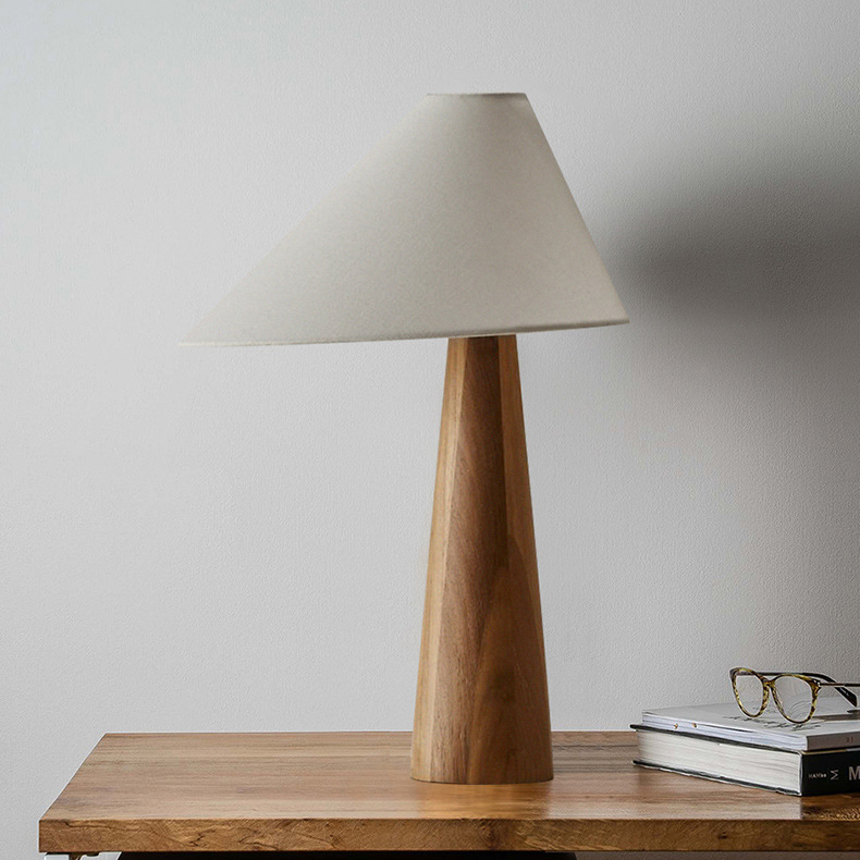 Настольный светильник LUDVIN TAB by ImperiumLoft