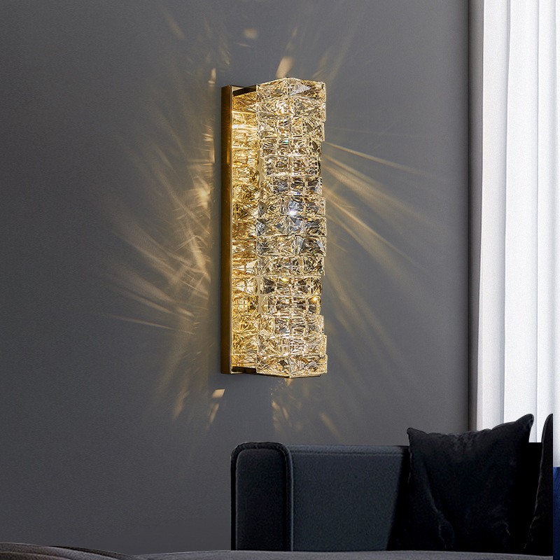 Настенный светильник CARE WALL H45 Gold by ImperiumLoft