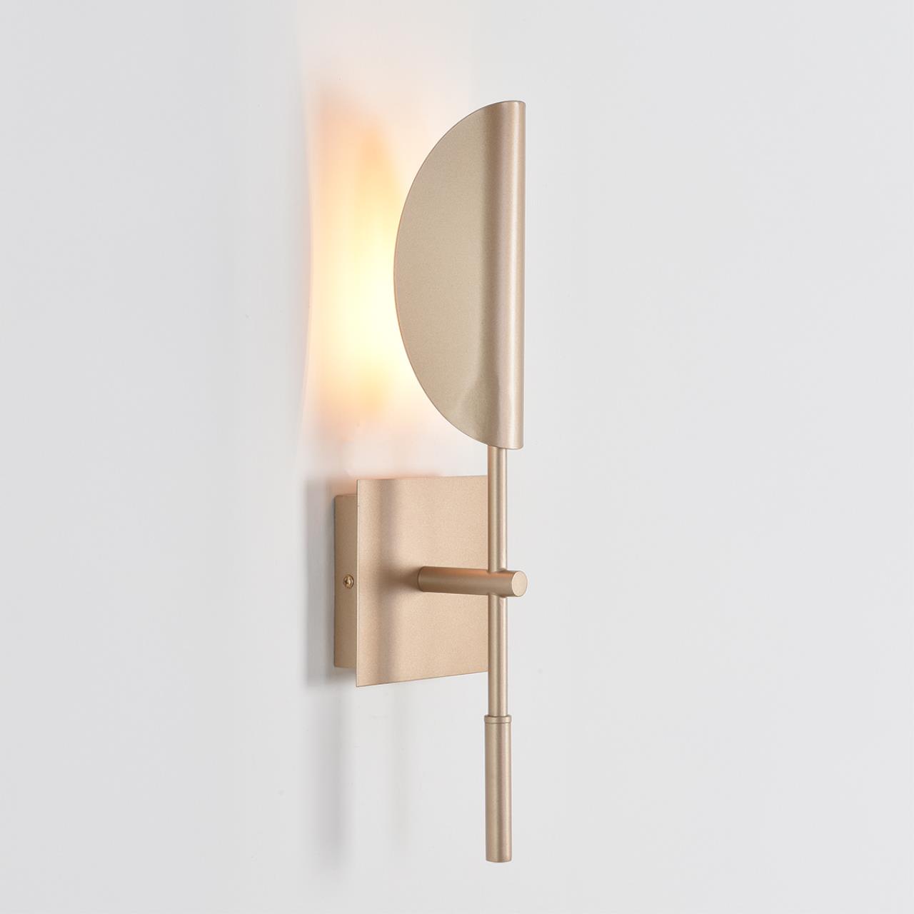 Бра Lumion 8399/1W